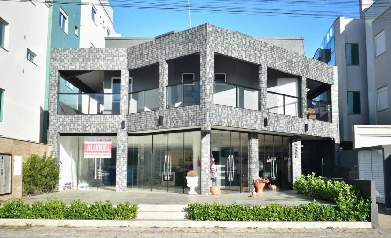 Апартаменты Residencial Melfi 3 Ap 6 Бомбиньяс Экстерьер фото